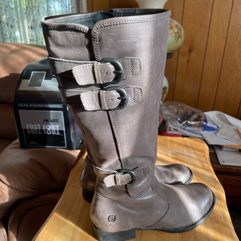 Born Woman Leather Boots 8 Gem